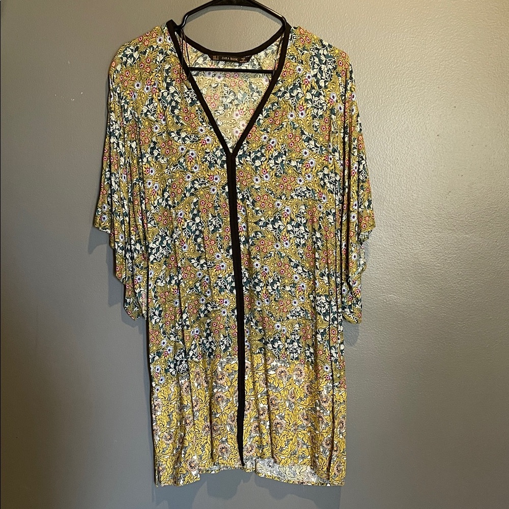 Zara Yellow and Black Floral Blouse